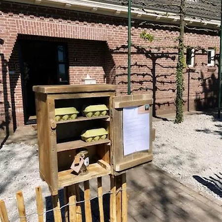 Het Blij Hen 住宿加早餐酒店 Oudenbosch