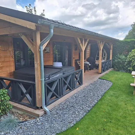 Het Blij Hen Tatil Evi Oudenbosch