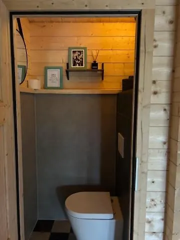 Dom wakacyjny Het Blij Hen *